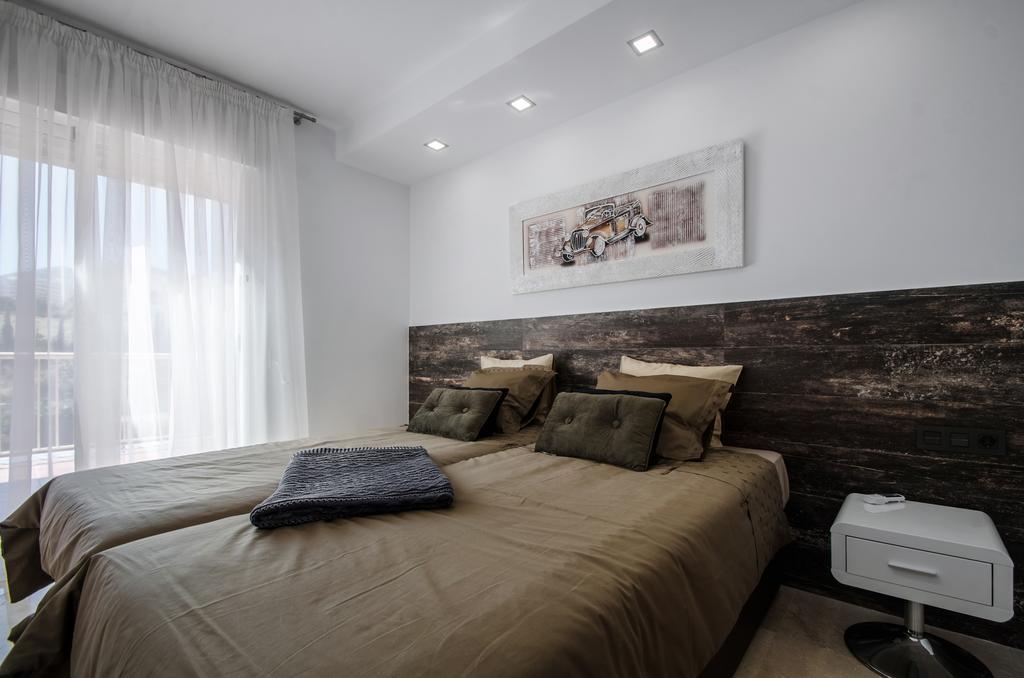 Gorgeous 170 Sq.M. Penthouse With Sea View Terraces Lejlighed Benalmádena Eksteriør billede